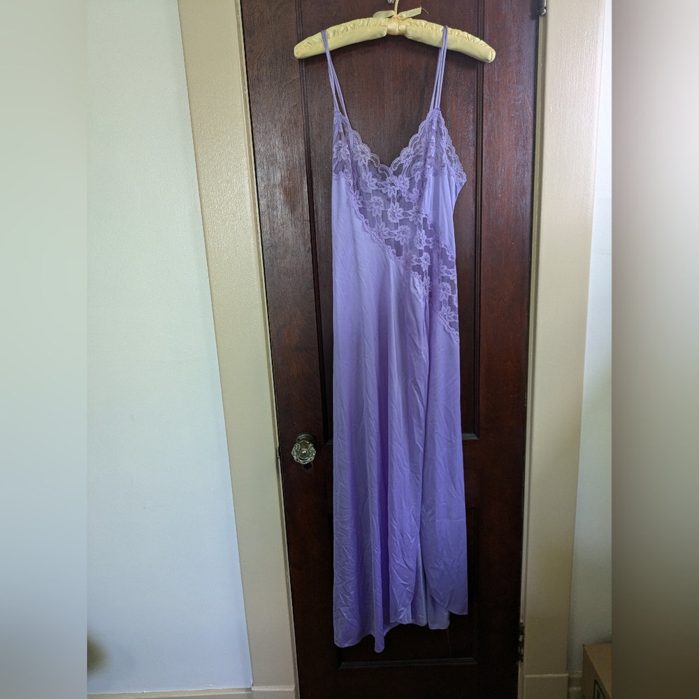 Vintage Val Mode Small Purple Sexy Leg Slit & Lace Nightgown Chemise Slip